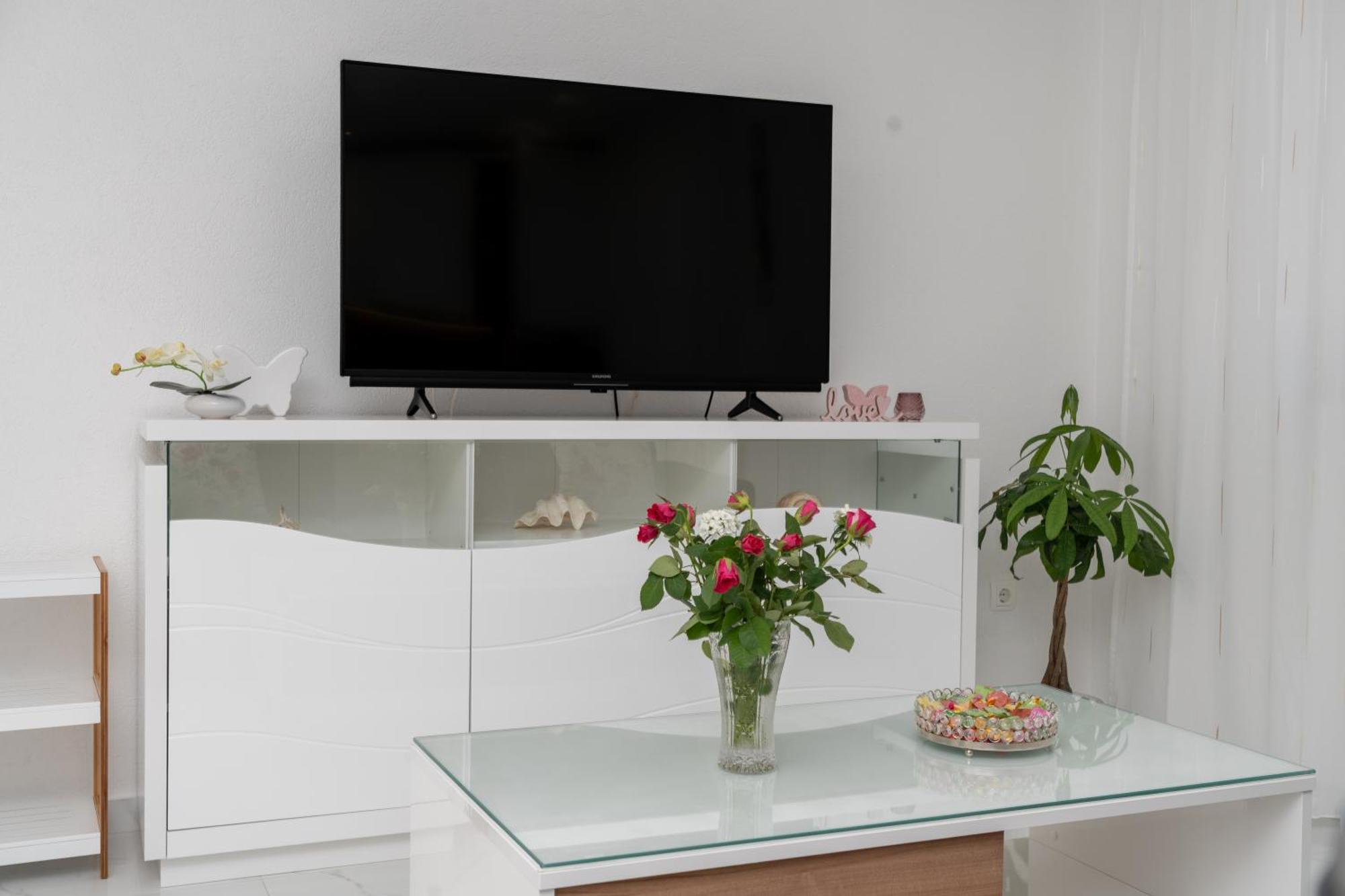 Apartmani Marivo Baška Voda Eksteriør bilde
